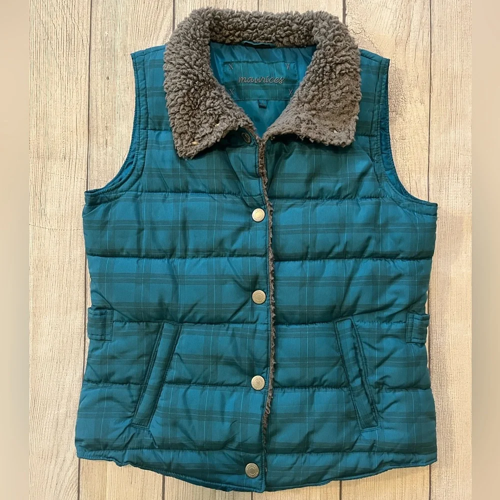 Maurices Teal Vest with Sherpa Lining - Picture 2 of 5